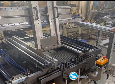 Professional Semi-automatic Radiator Core Builder Machine With 3 Indenters And 1 Workstation