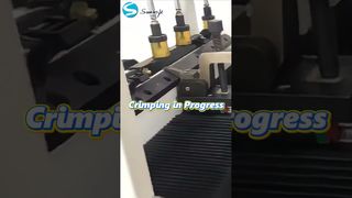 Macchina per aggraffatura semiautomatica del serbatoio del radiatore ⚙️ Produzione in fabbrica#radiator#machine#factoryprocess